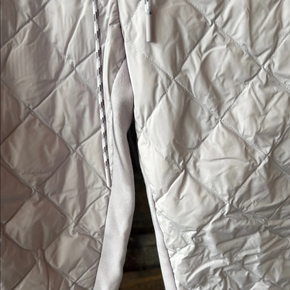 Athleta Cozy Rosey Lavender Sm zip Fleece Jacket and Quilted jogger Pants Set 8 - Picture 8 of 16